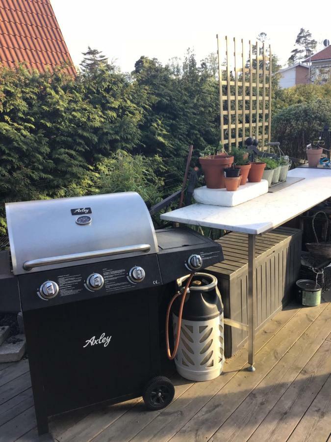 Lagenhet I Villa Pa Fornudden Tyreso Eksteriør bilde